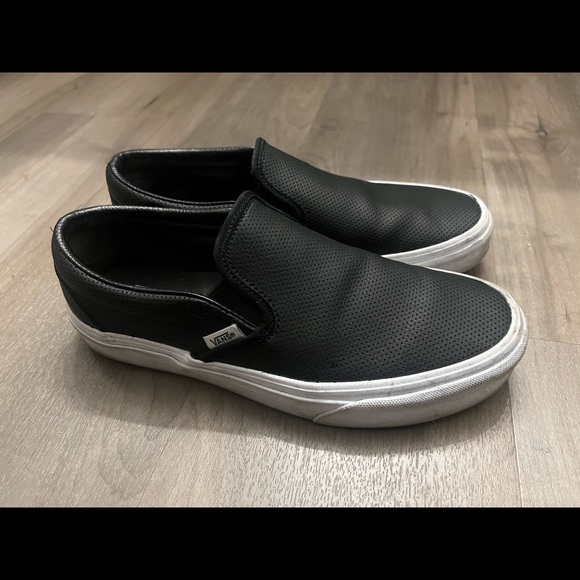 black leather vans size 9